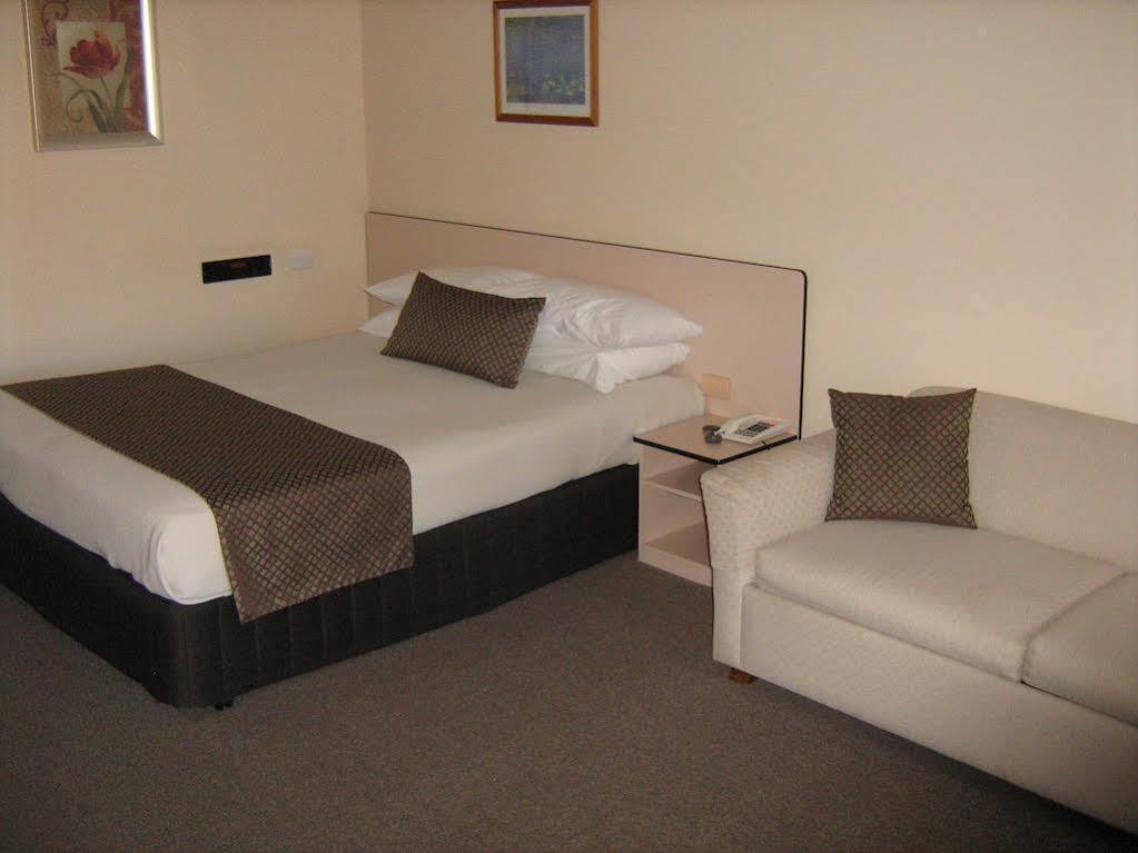 Highway Inn Motel Hay Εξωτερικό φωτογραφία